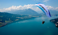 体验世界上令游客着迷的最美滑翔伞景点冒险-探索全世界旅游