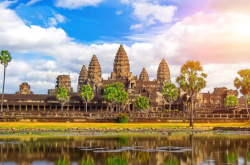 探索柬埔寨独特的建筑奇迹-吴哥窟的神秘之旅