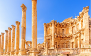 旅游网-约旦旅游_前往杰拉什参观中东最著名的罗马遗址城市