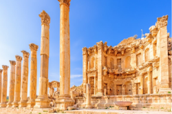 旅游网-约旦旅游_前往杰拉什参观中东最著名的罗马遗址城市