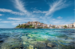 旅游网-希腊旅游_希腊有一个缩小版的摩纳哥，名叫卡瓦拉市